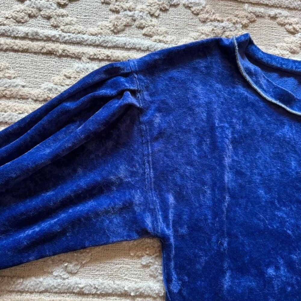 Free People We the Free Milan Crushed Velvet Top Women's XS Purple Night - Picture 11 of 11